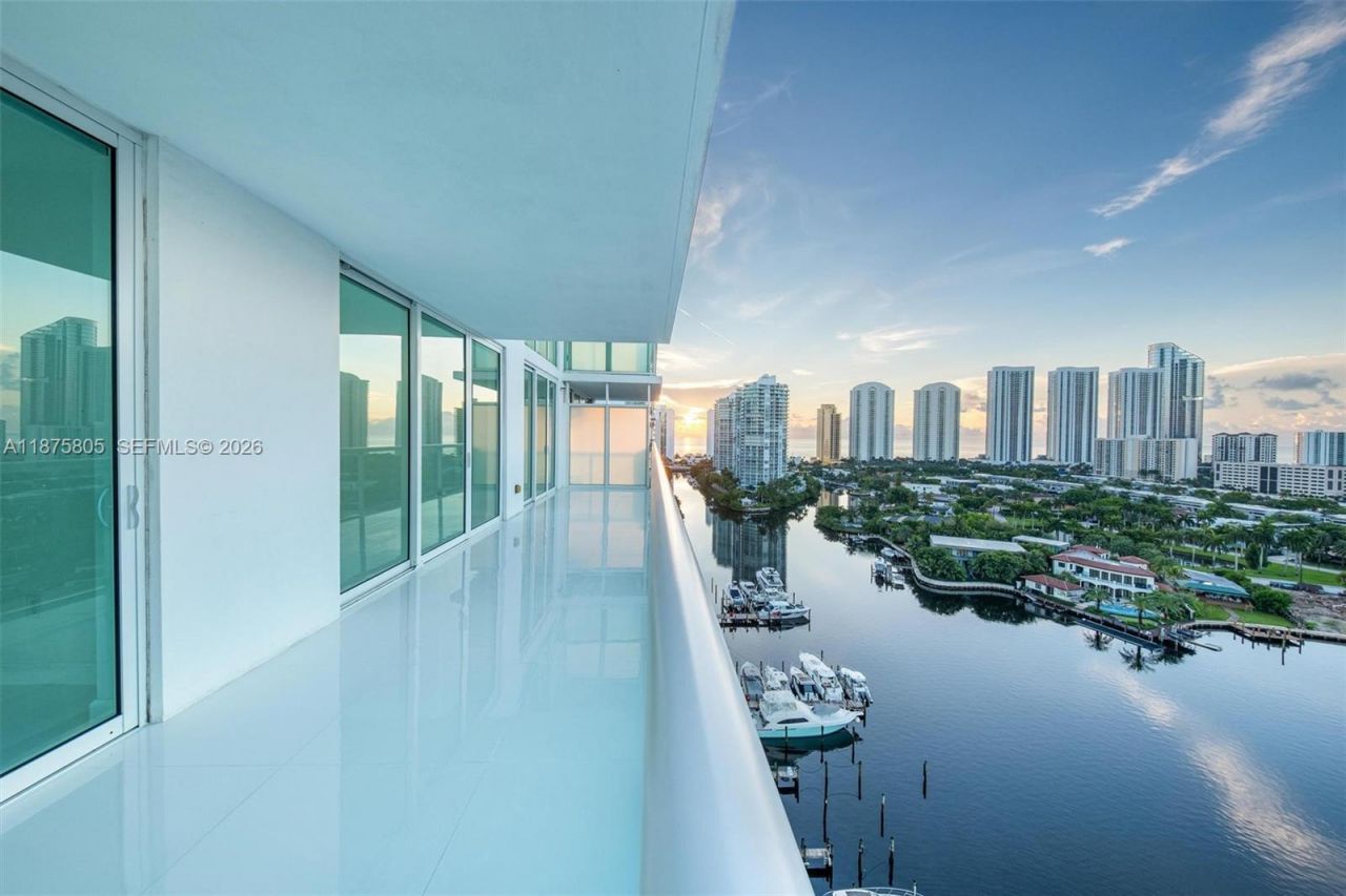 400 Sunny Isles Blvd, Unit 1707, Sunny Isles Beach, FL 33160 Photo