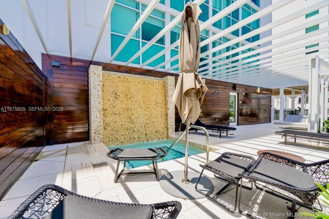 400 Sunny Isles Blvd, Unit 1707, Sunny Isles Beach, FL 33160 Photo