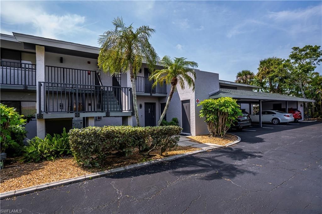 808 Cape Coral Pkwy W, Unit 204, Cape Coral, FL 33914 Photo