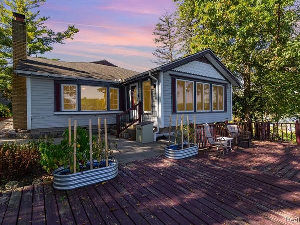 18453 Pellett Court, Rose Twp, MI 48430