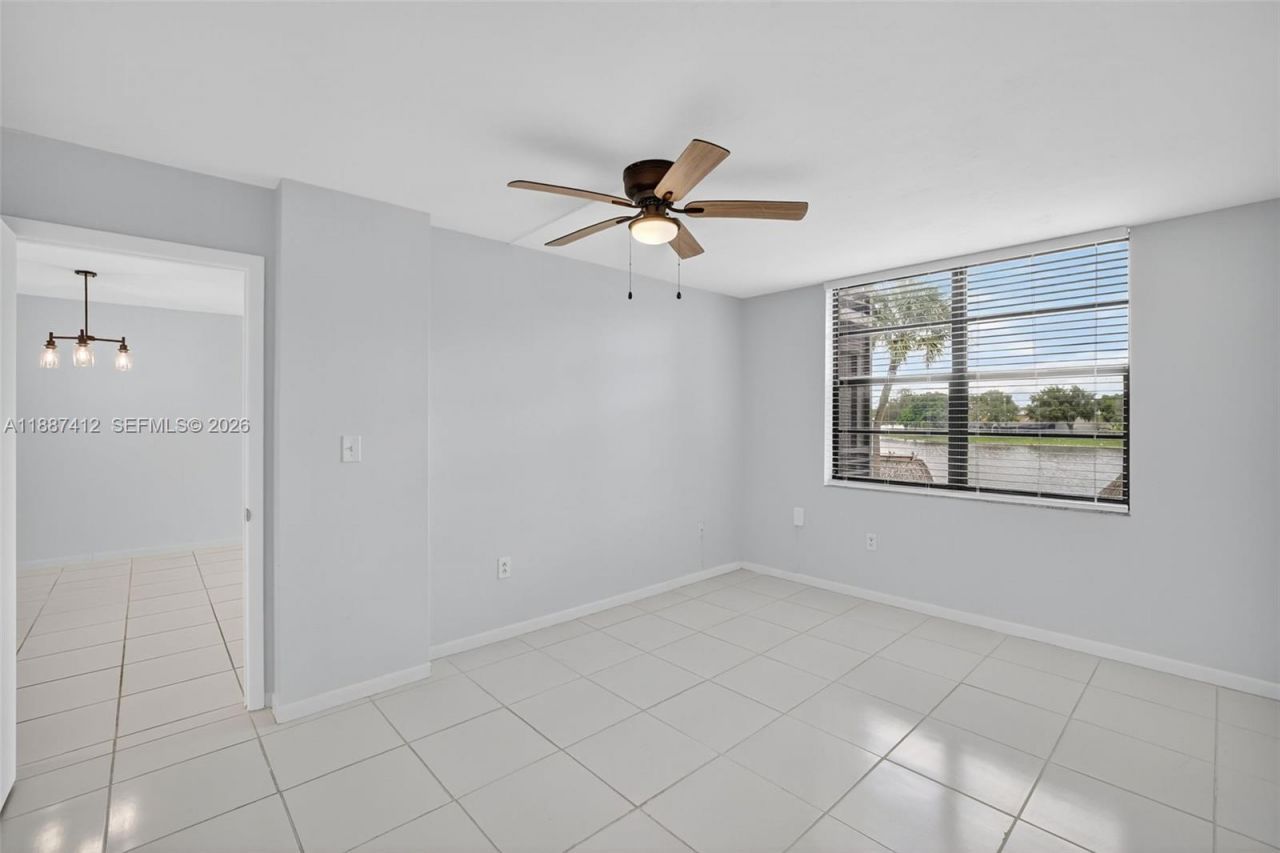 1100 Colony Point Cir, Unit 205, Pembroke Pines, FL 33026 Photo