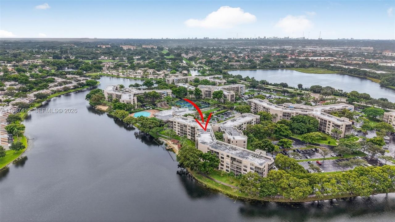 1100 Colony Point Cir, Unit 205, Pembroke Pines, FL 33026 Photo