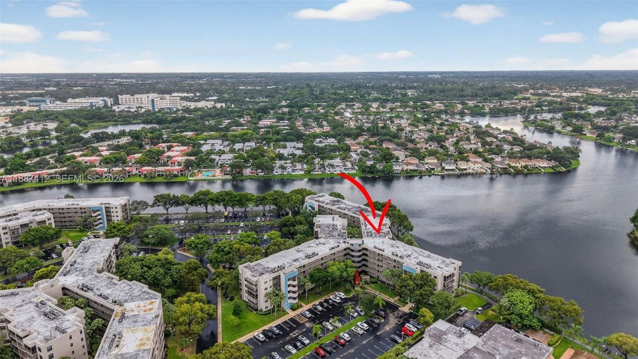 1100 Colony Point Cir, Unit 205, Pembroke Pines, FL 33026 Photo