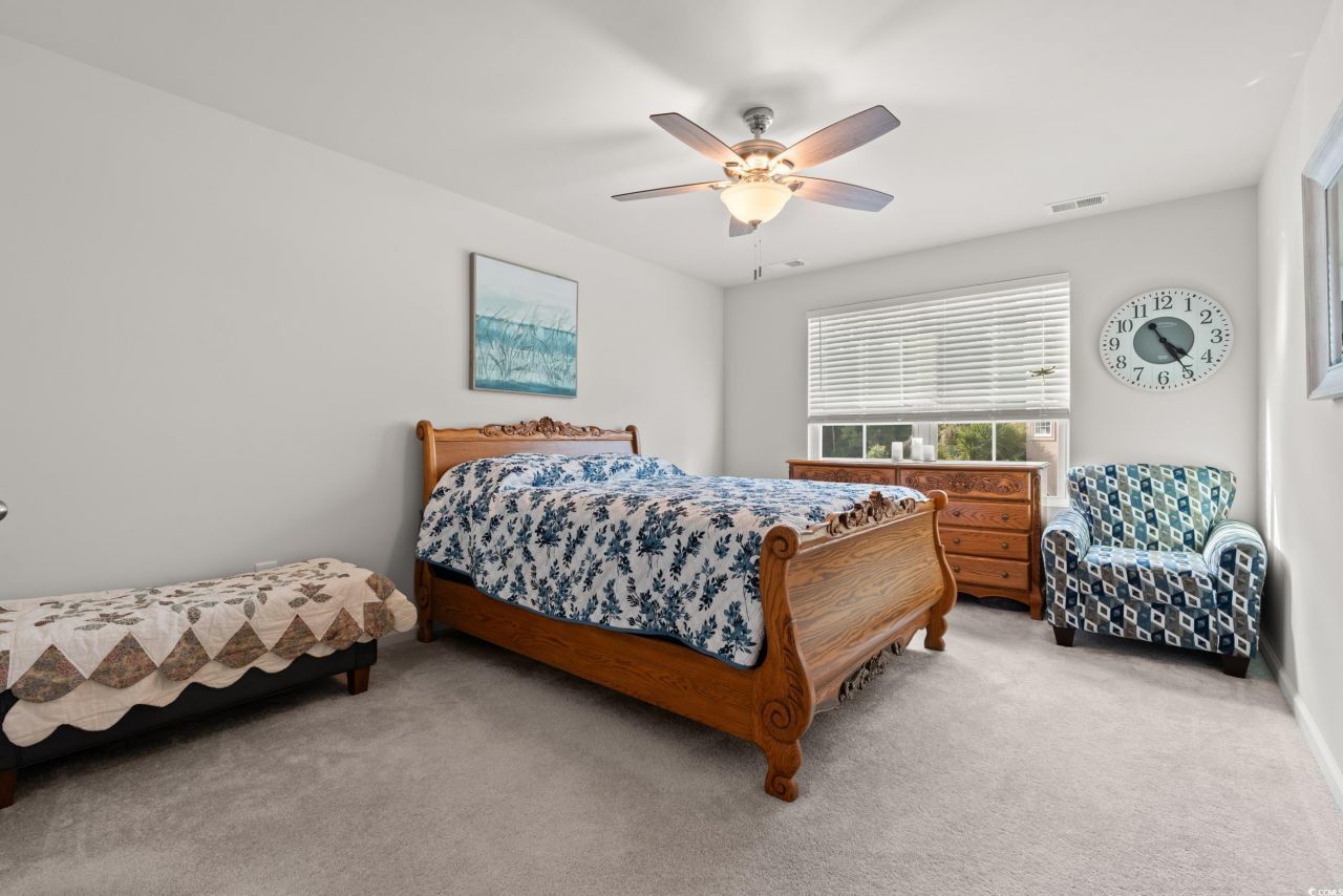 301 Granada St. Photo 10