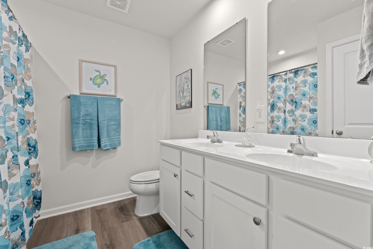 301 Granada St. Photo 14