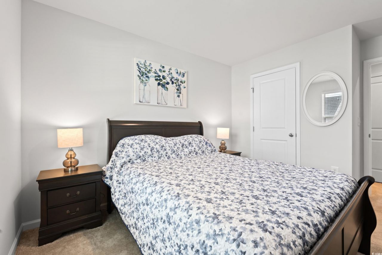 301 Granada St. Photo 16