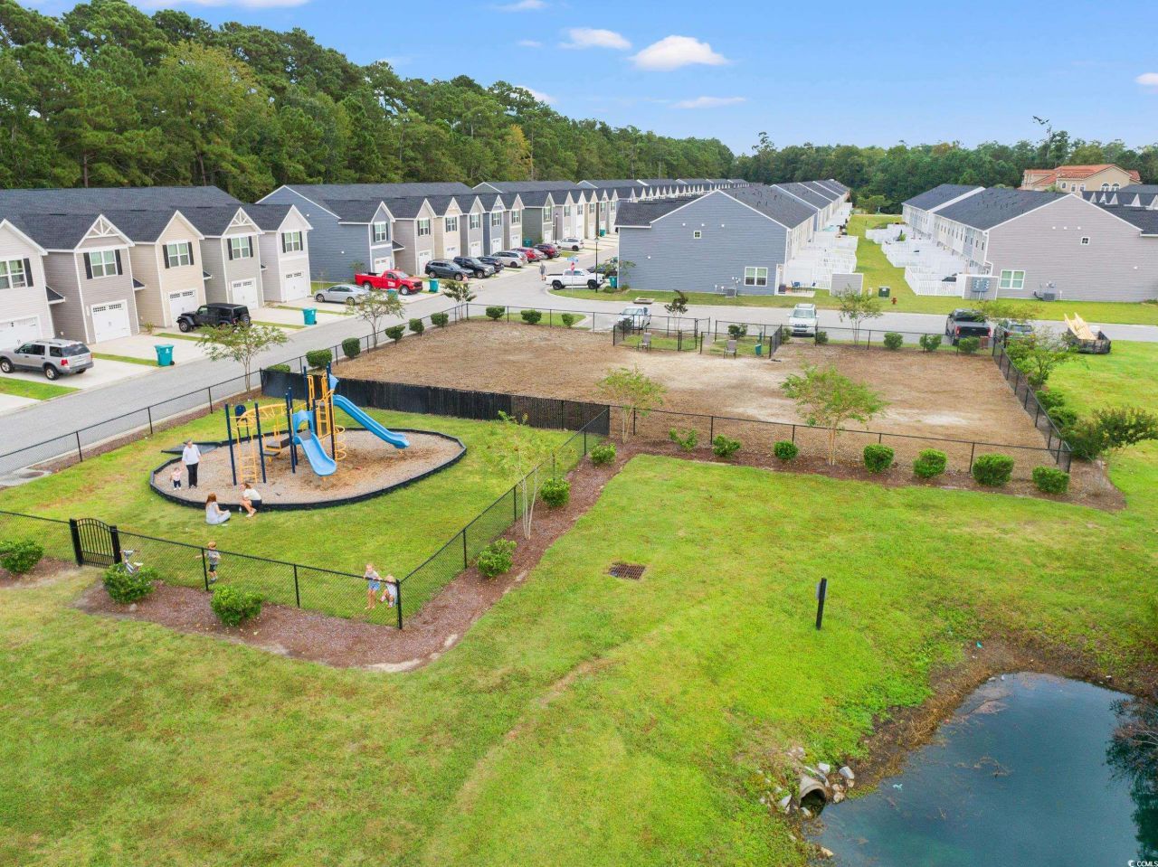 301 Granada St. Photo 31