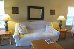 5011 Harvest Dr. photo 4