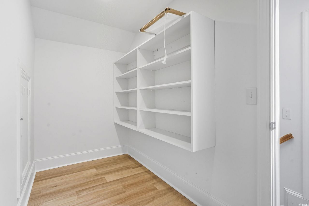 4800 New Haven Ct. Photo 32