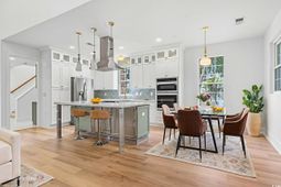 4800 New Haven Ct. photo 4