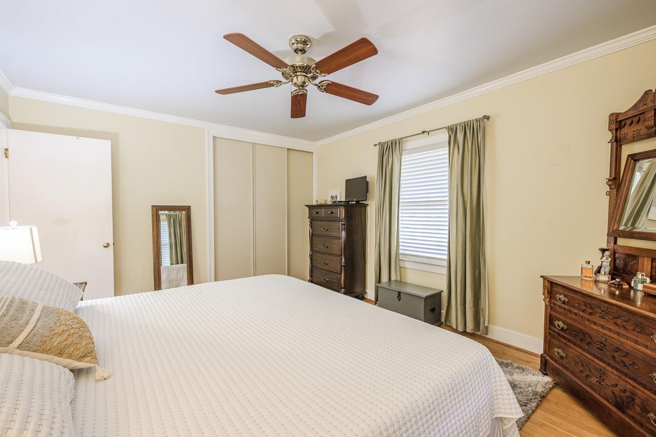 933 Lakeview Drive Photo 25