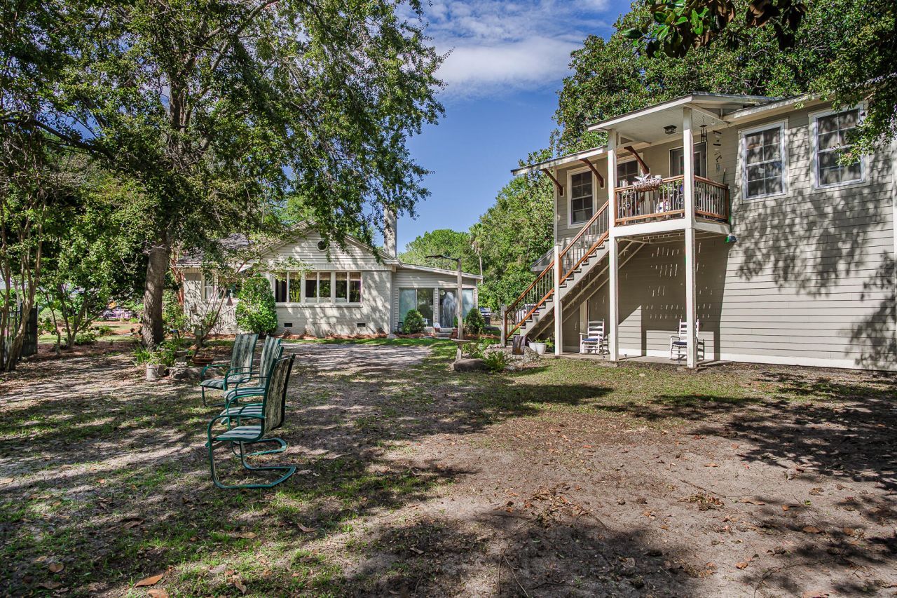 933 Lakeview Drive Photo 49