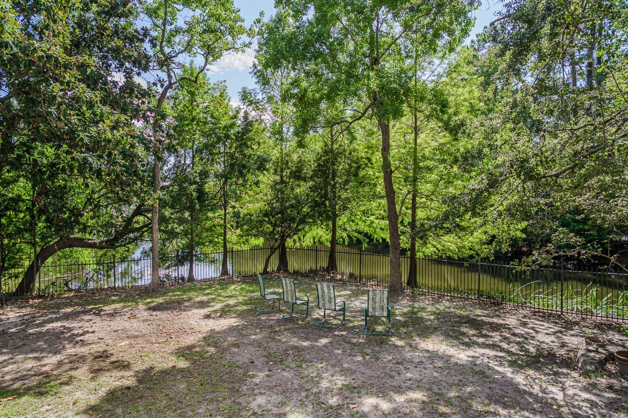 933 Lakeview Drive Photo 50