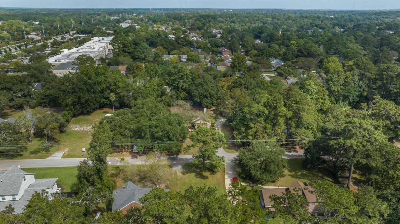 933 Lakeview Drive Photo 59