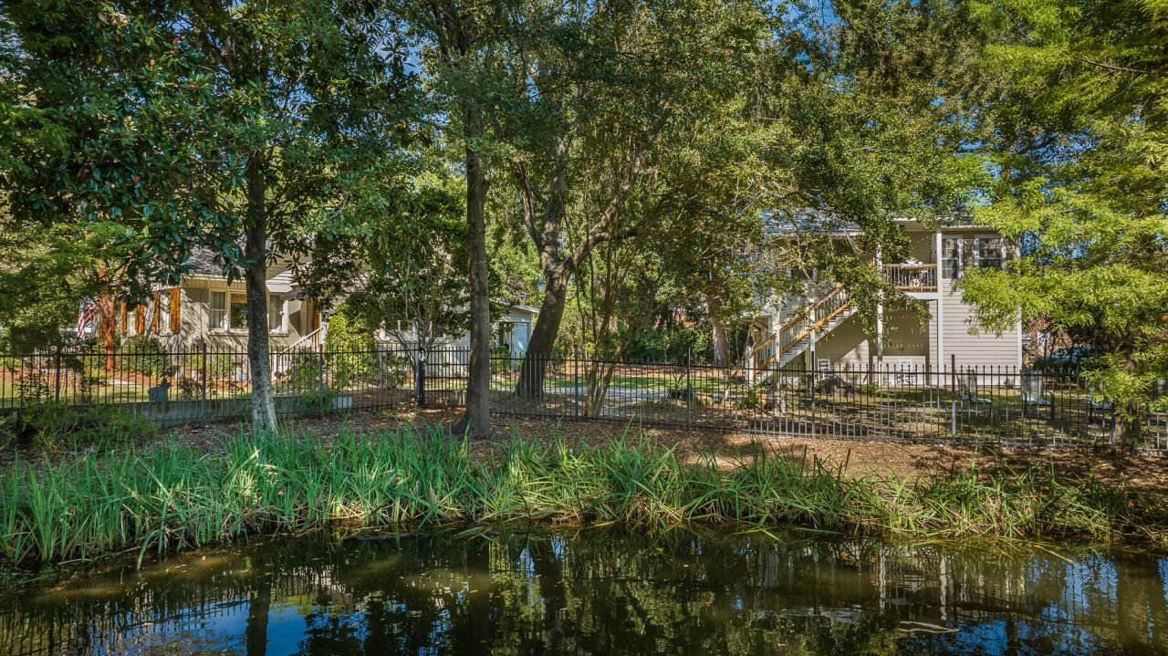 933 Lakeview Drive Photo 77