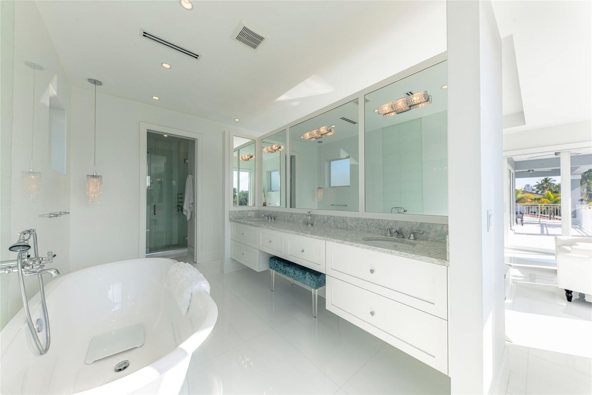 701 Flamingo Drive, Fort Lauderdale, FL 33301 Photo