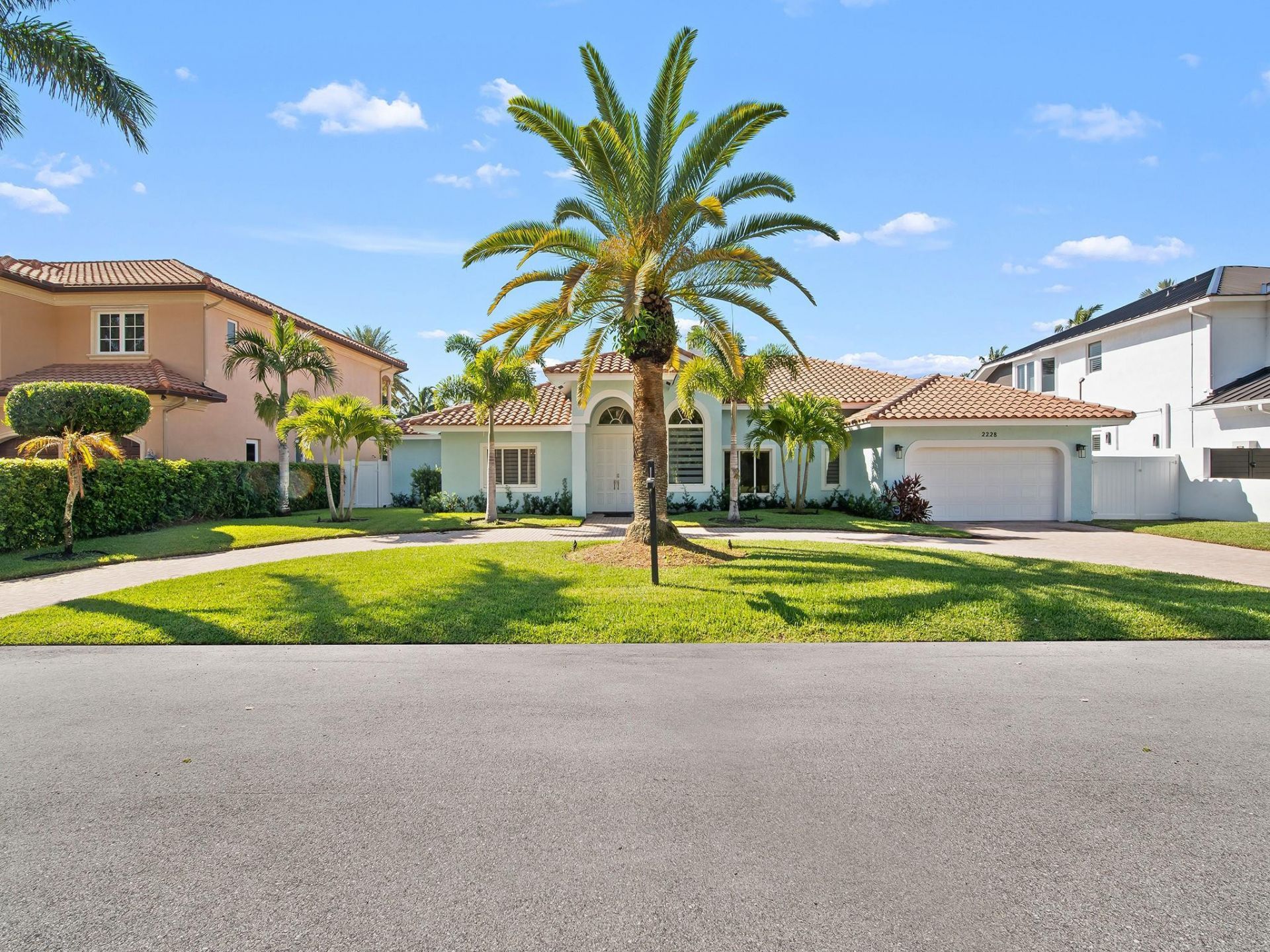 2228 NE 26th Street, Lighthouse Point, FL 33064 Photo