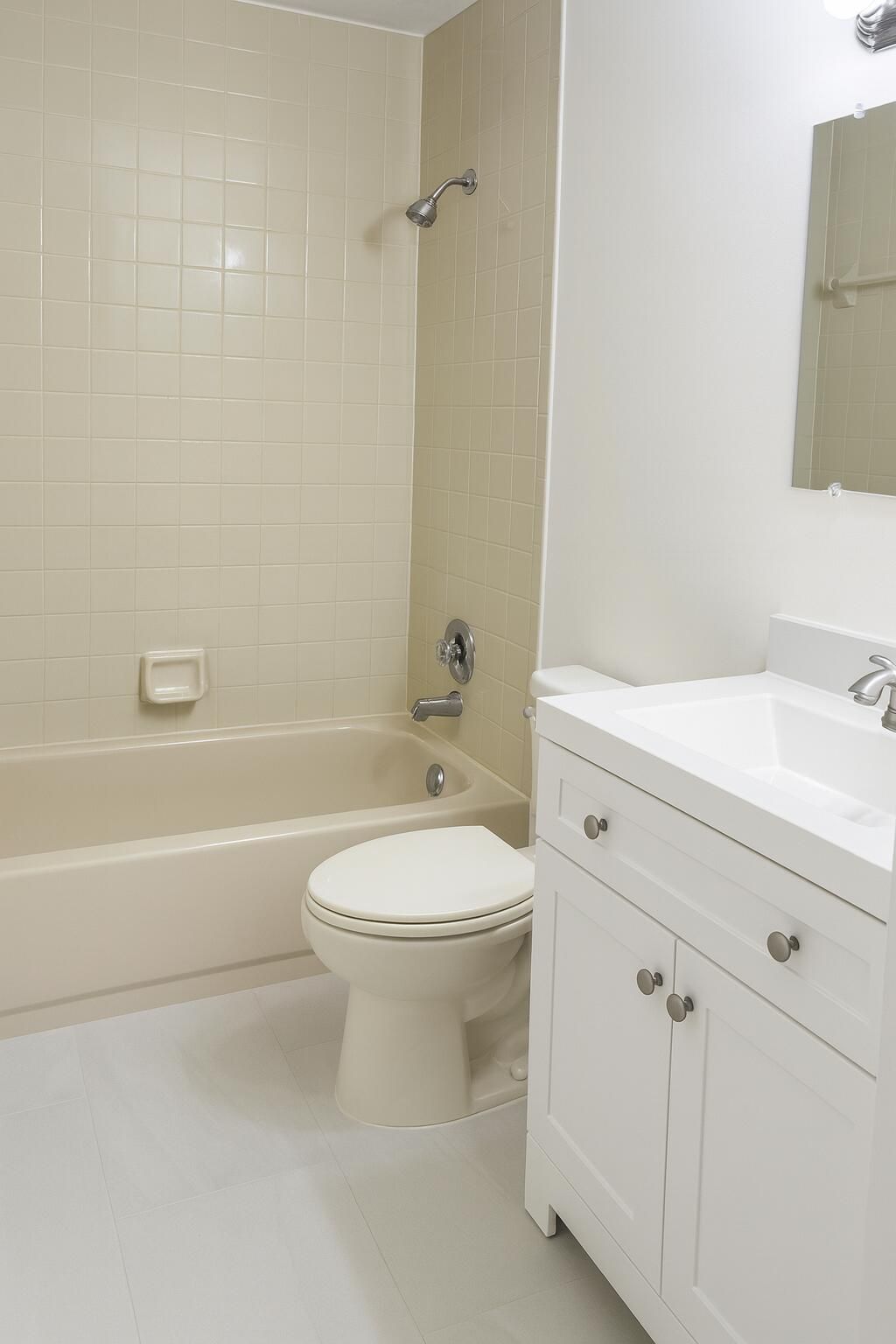 1011 Meadows Circle, Boynton Beach, FL 33436 Photo