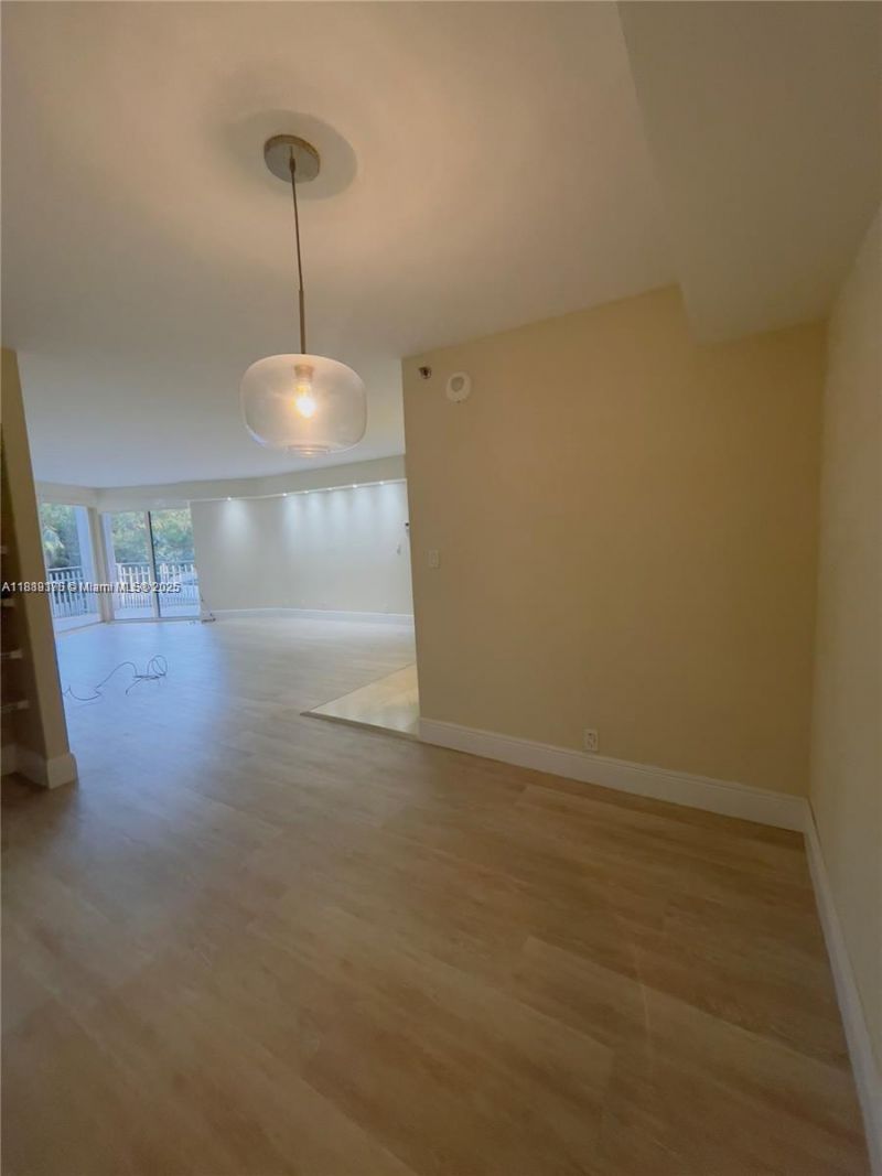2000 Towerside, Unit 309, Miami, FL 33138 Photo