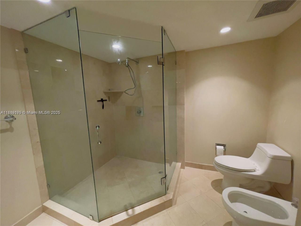 2000 Towerside, Unit 309, Miami, FL 33138 Photo