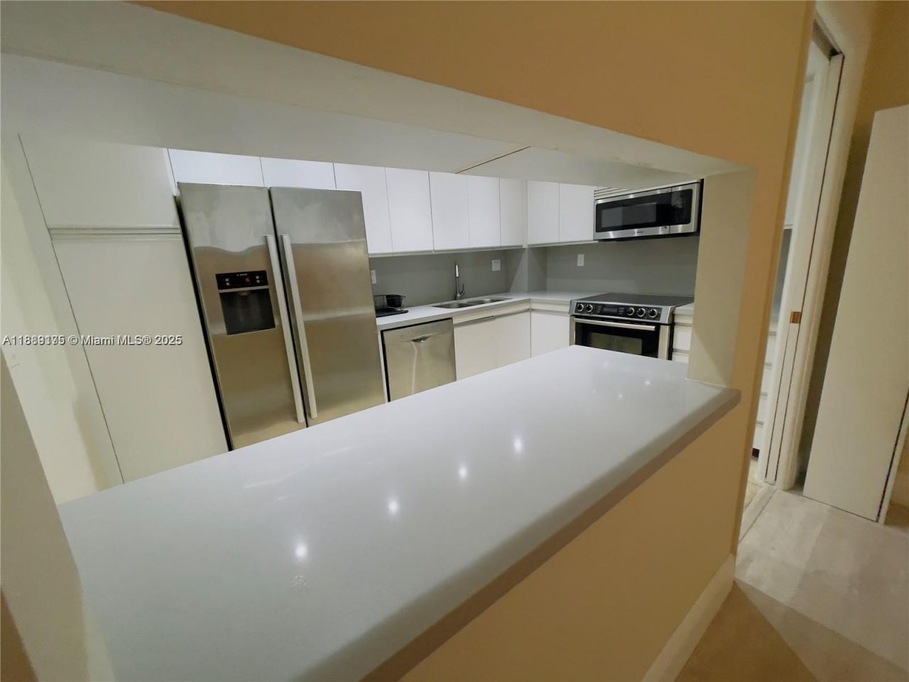 2000 Towerside, Unit 309, Miami, FL 33138 Photo