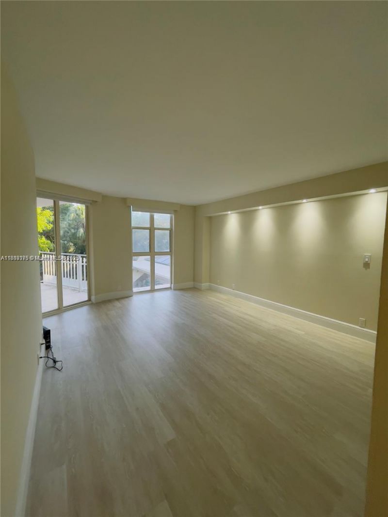 2000 Towerside, Unit 309, Miami, FL 33138 Photo