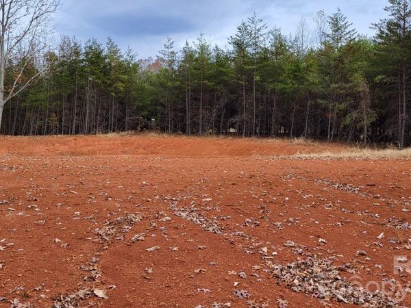 1056 Stephens Trail Road, Sandy Ridge, NC 27046