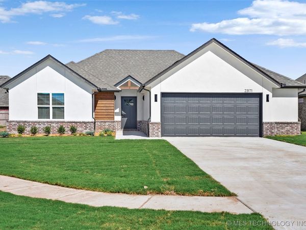 23171 E 106th Place S, Broken Arrow, OK 74014