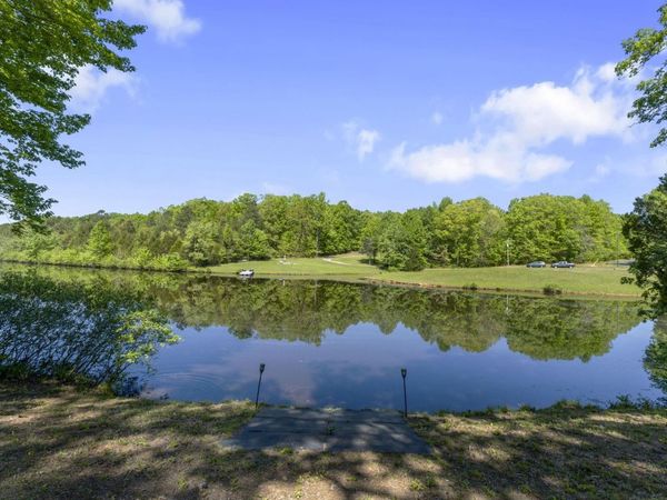 474 LAKE RD, Troy, VA 22974