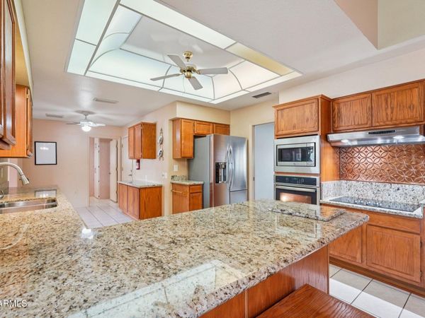 12739 W CRYSTAL LAKE Drive, Sun City West, AZ 85375