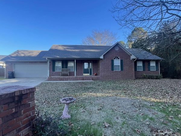 3 Redwood Dr., Clarksville, AR 72830
