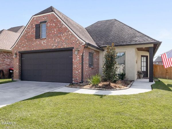 107 Chicago Lane, Lafayette, LA 70506