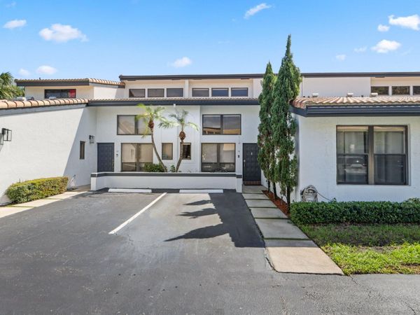 361 W Camino Real, Unit 9, Boca Raton, FL 33432