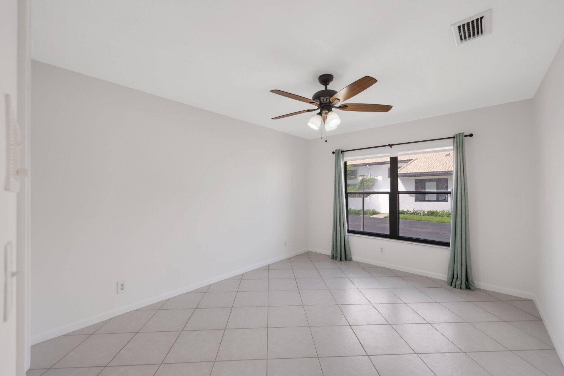 361 W Camino Real, Unit 9, Boca Raton, FL 33432 Photo