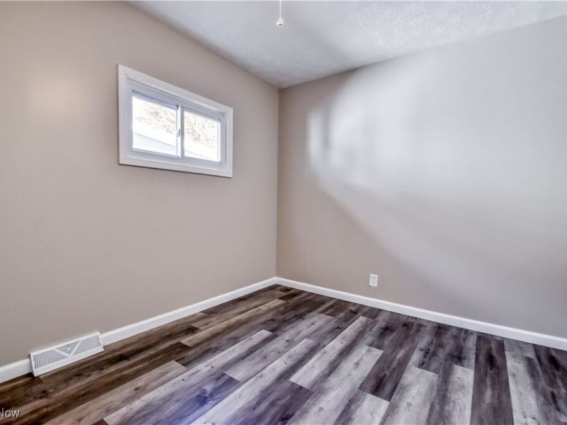 334 E 238th Street, Euclid, OH 44123 Photo 15