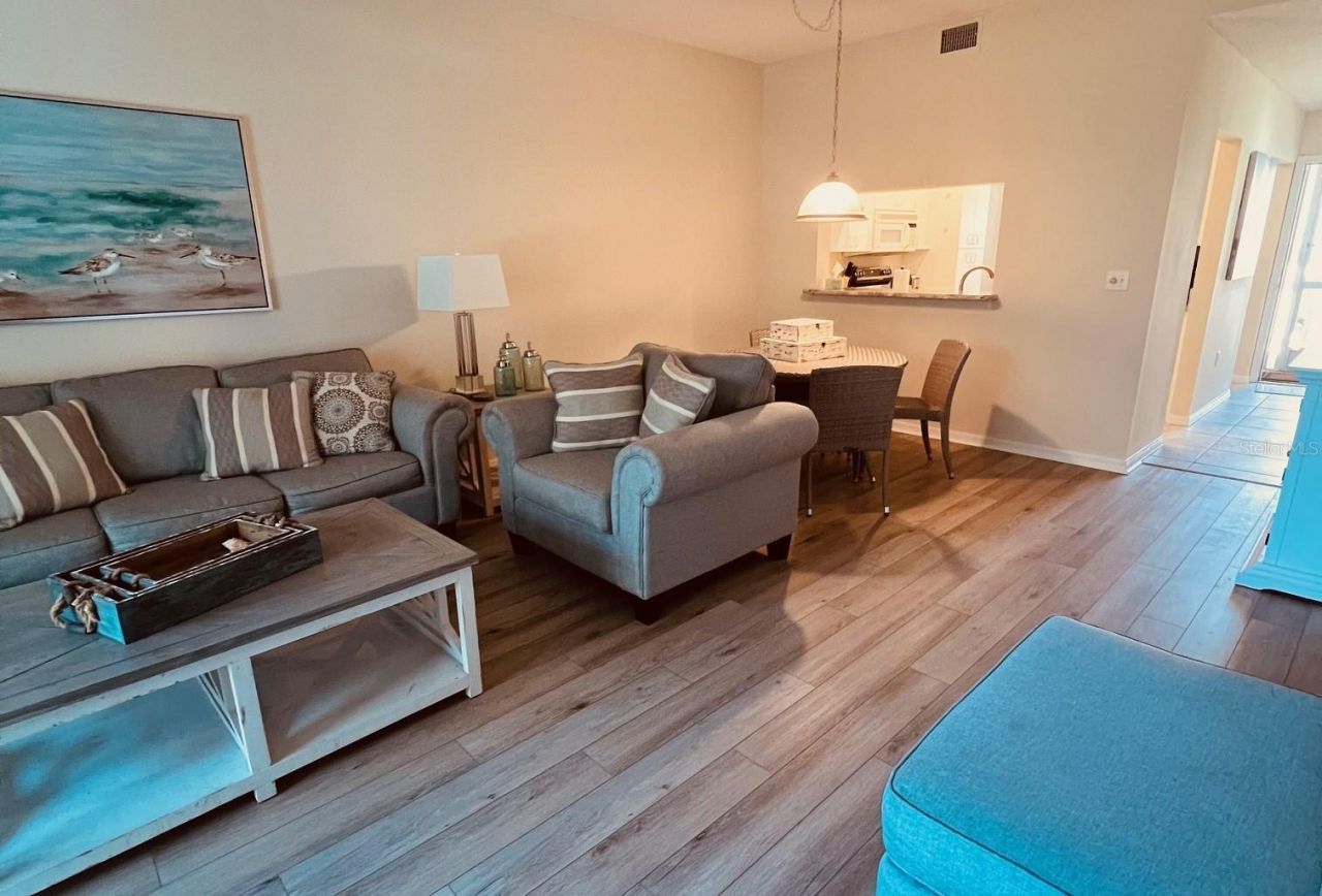 9630 Club South Circle, Unit 6201, Sarasota, FL 34238 Photo