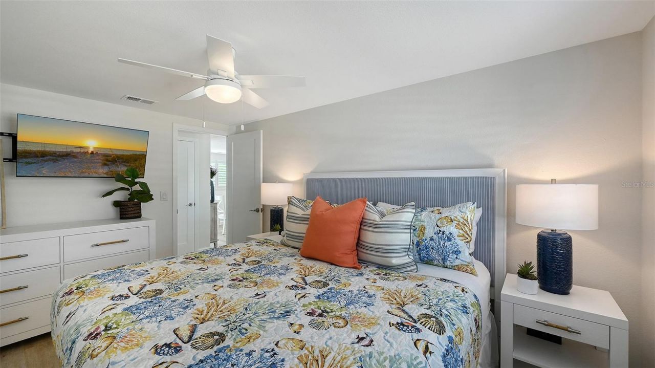 6020 Midnight Pass Road, Unit 63, Siesta Key, FL 34242 Photo