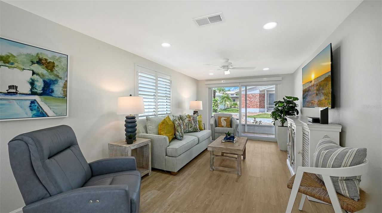 6020 Midnight Pass Road, Unit 63, Siesta Key, FL 34242 Photo