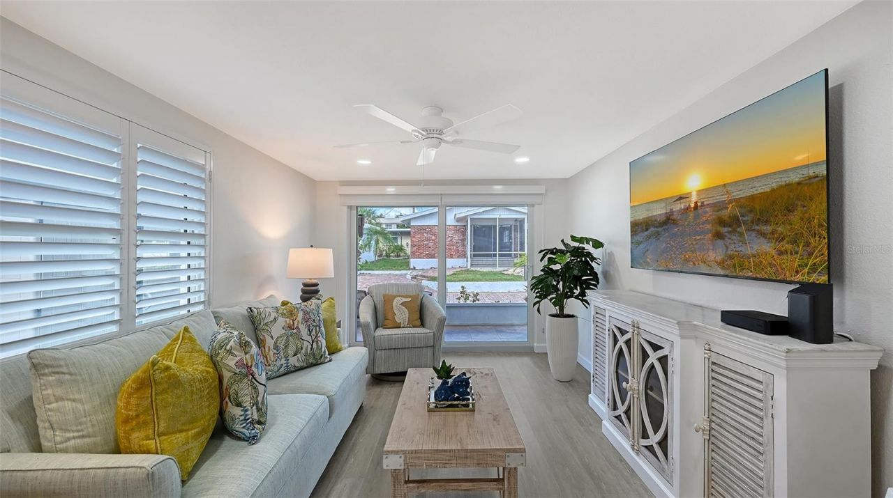 6020 Midnight Pass Road, Unit 63, Siesta Key, FL 34242 Photo