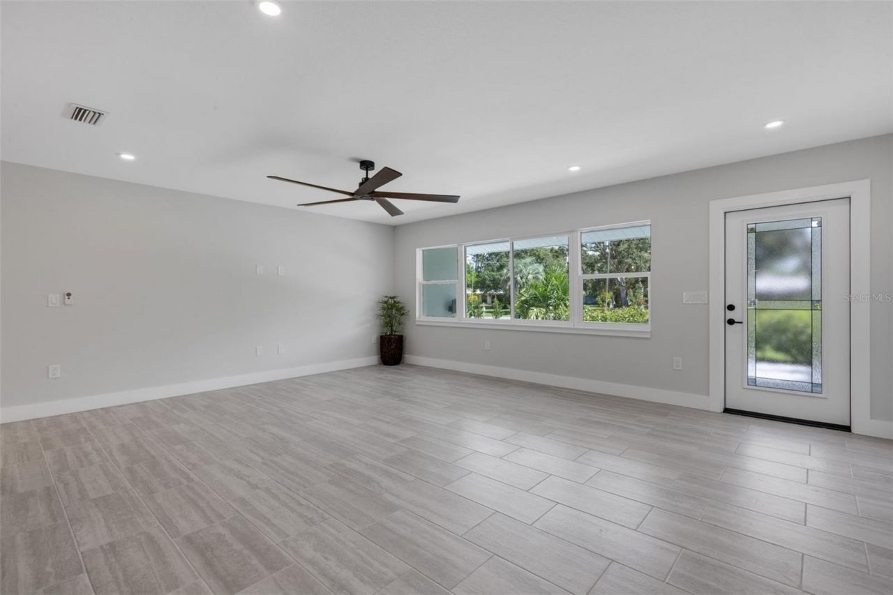 3857 Malec Circle, Sarasota, FL 34233 Photo