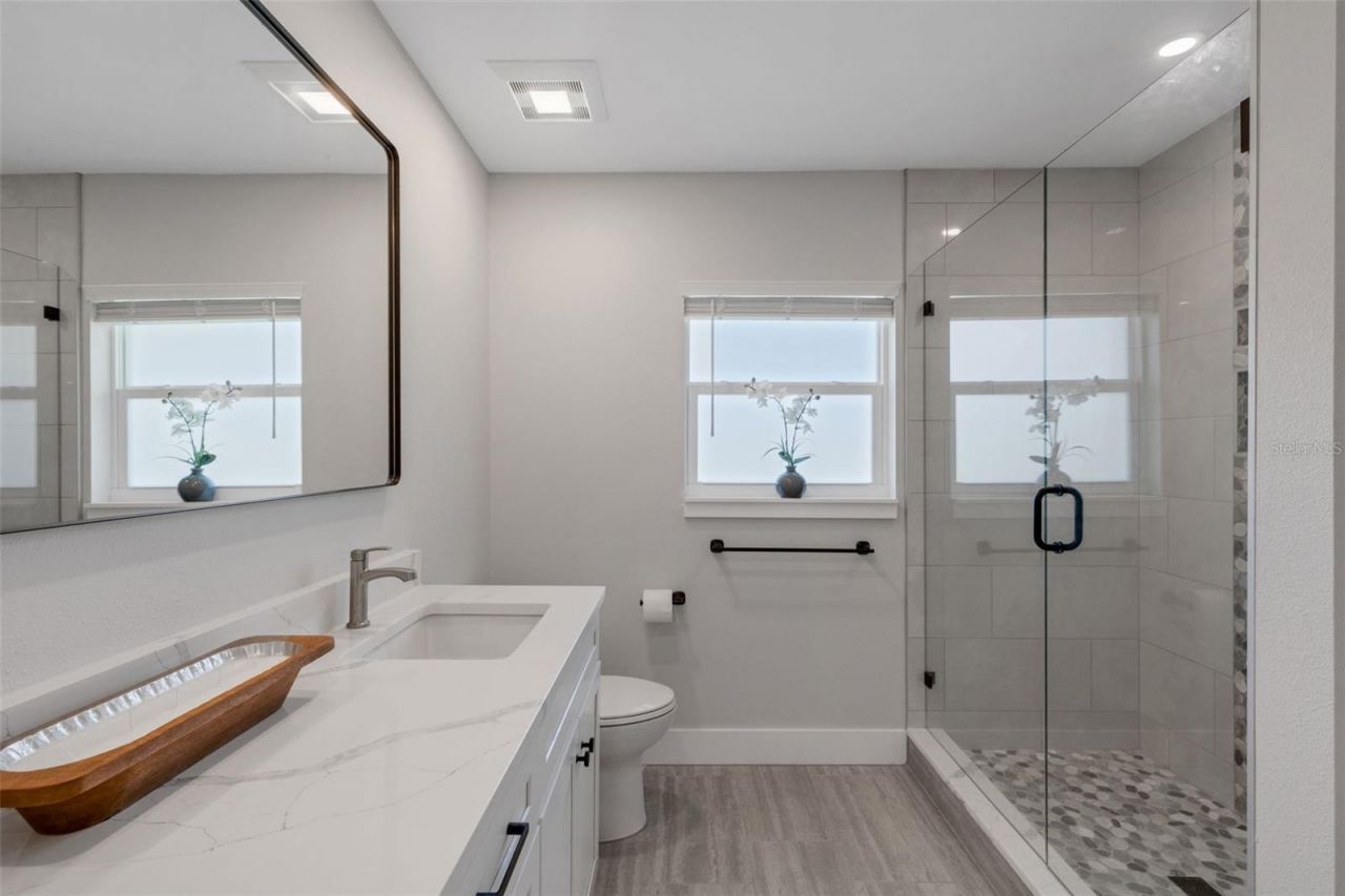 3857 Malec Circle, Sarasota, FL 34233 Photo