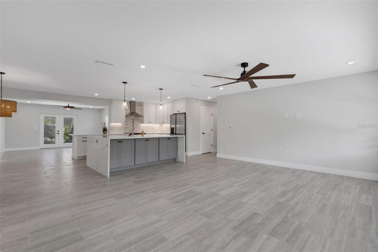 3857 Malec Circle, Sarasota, FL 34233 Photo