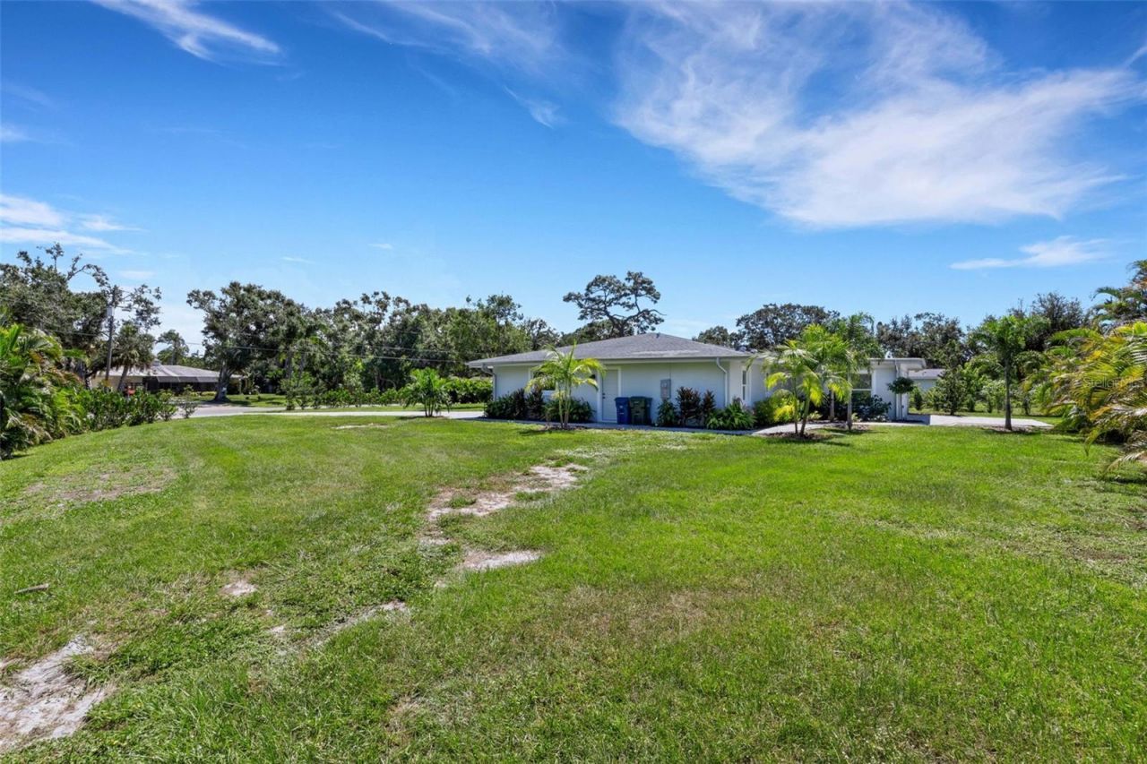 3857 Malec Circle, Sarasota, FL 34233 Photo