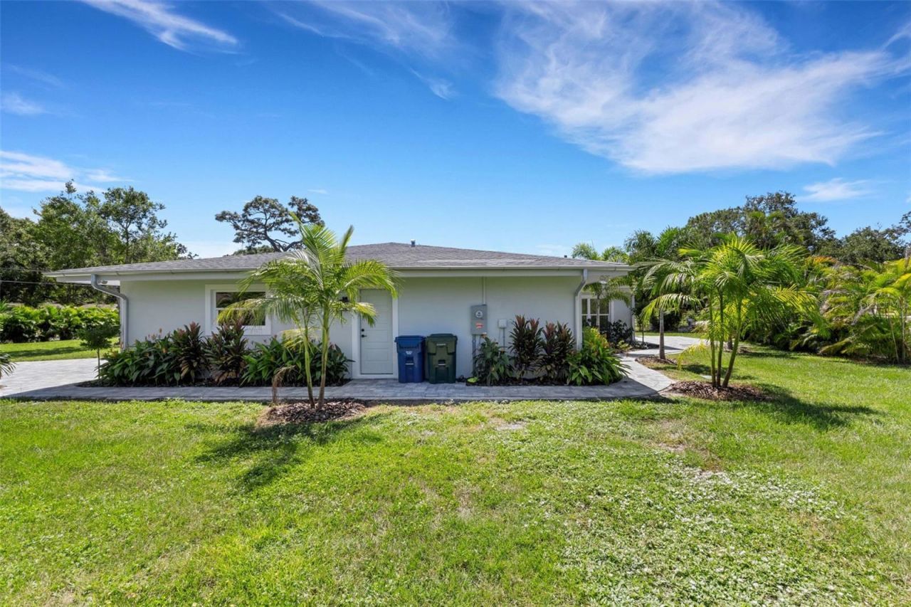 3857 Malec Circle, Sarasota, FL 34233 Photo