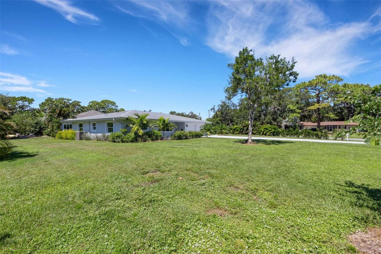 3857 Malec Circle, Sarasota, FL 34233 Photo