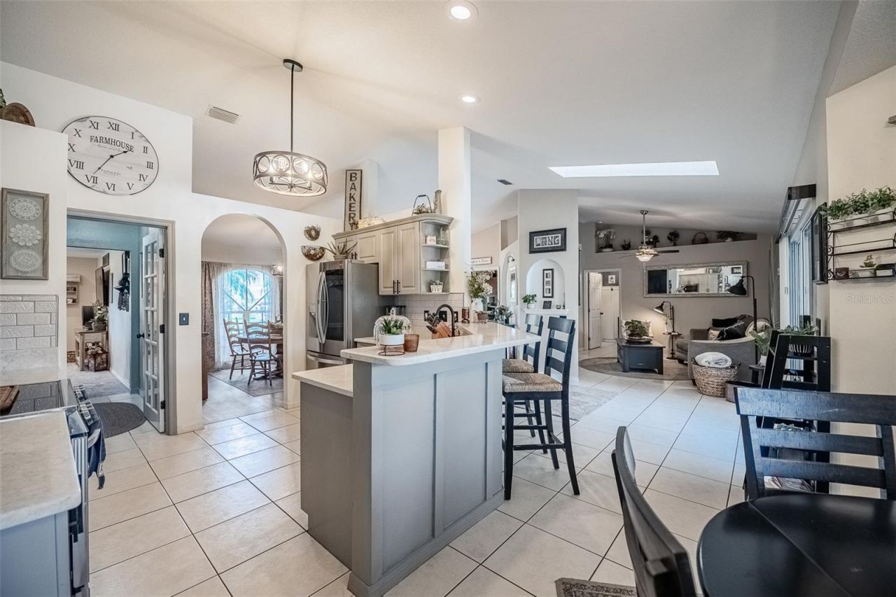 6309 Avocado Dr, Indian Lake Estates, FL 33855 Photo