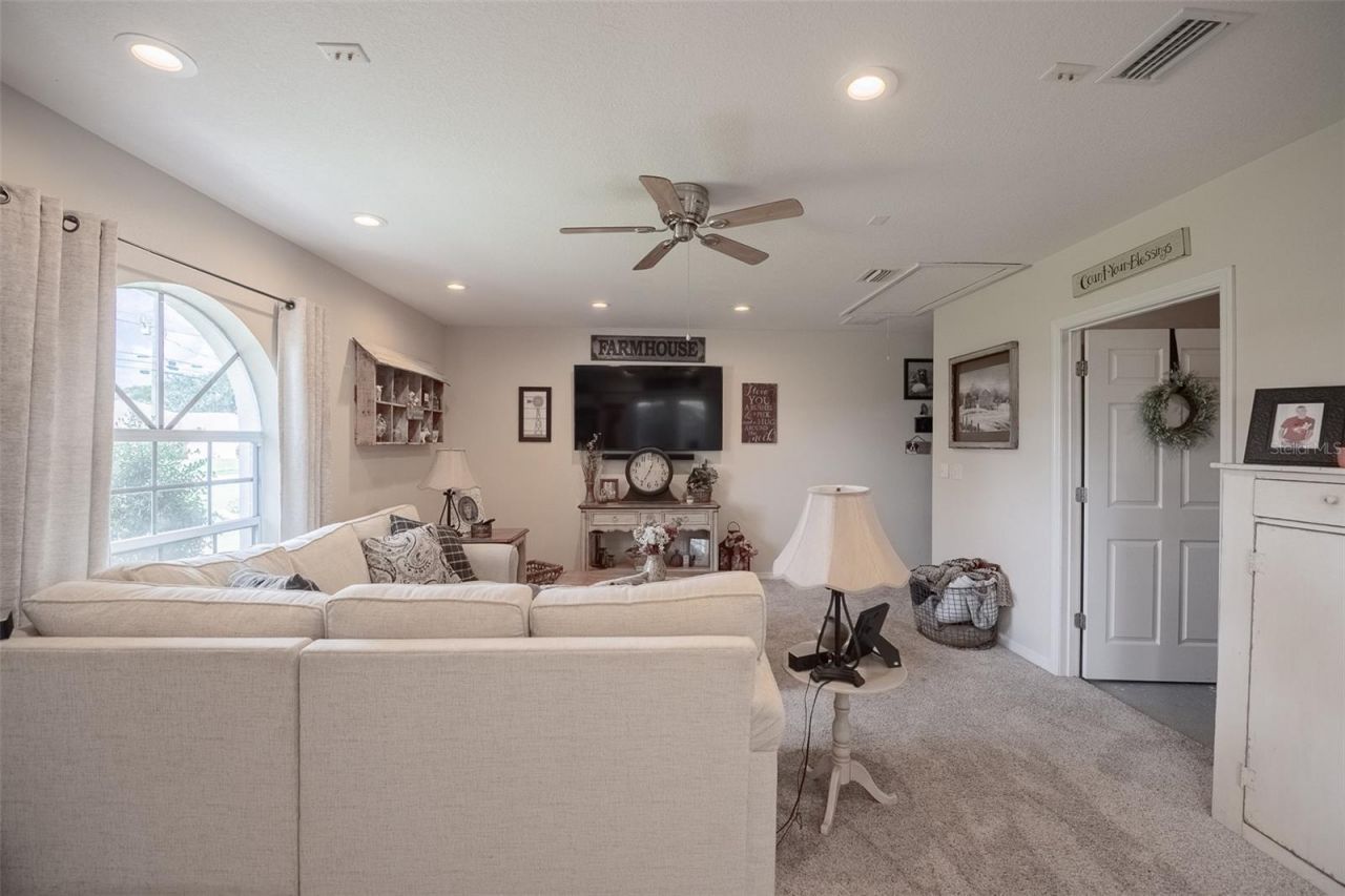 6309 Avocado Dr, Indian Lake Estates, FL 33855 Photo