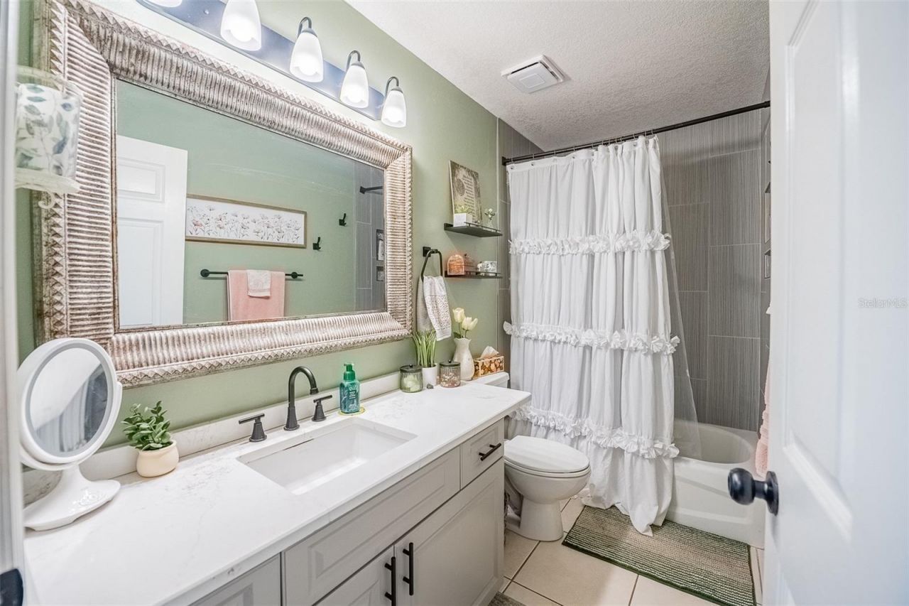 6309 Avocado Dr, Indian Lake Estates, FL 33855 Photo