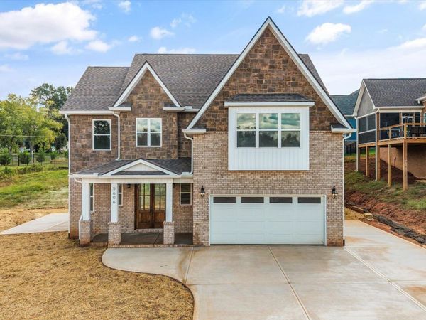 5606 Belle Maison Lane, Knoxville, TN 37920