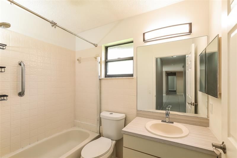 320 Sandpiper Ave, West Palm Beach, FL 33411 Photo